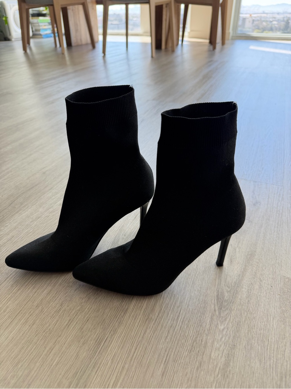 Steve Madden Black Knit Sock Ankle Boots Pointed Toe Stiletto Heel Size 6.5